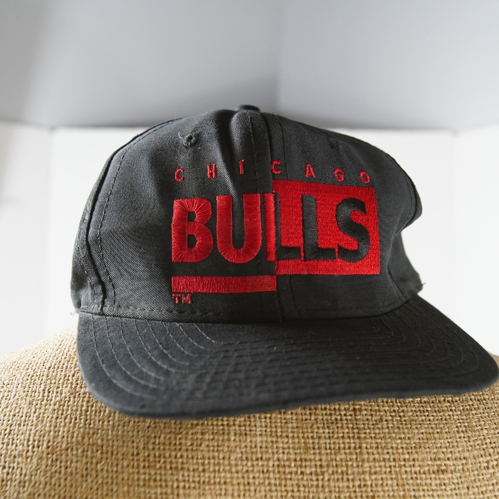 vintage chicago bull snapback hat signature series
